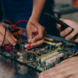 CHEF D'EQUIPE ELECTRICITE TERTIAIRE ET INDUSTRIE  (H/F)